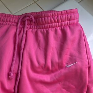 nike therma-fit pants